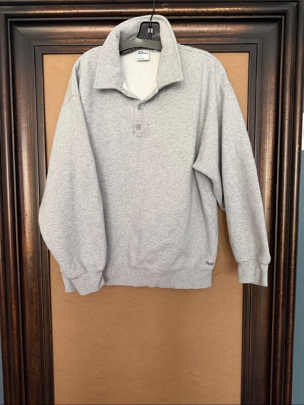 Aritzia TNA Cozy Fleece Boyfriend 1/4 Button Collar Sweatshirt heather gray